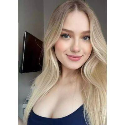 Luna  Rose